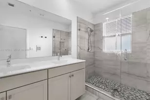 142 SW 170th Ave, Pembroke Pines, FL 33027 - Photo 16