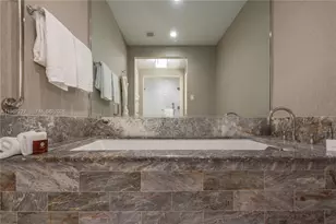 551 N Fort Lauderdale Beach Blvd, Fort Lauderdale, FL 33304 - Photo 8