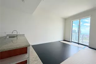 185 SW 7th St, Miami, FL 33130 - Photo 2