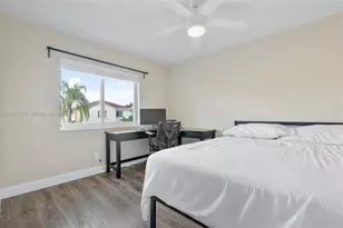 1054 SE 6th Ave, Dania Beach, FL 33004 - Photo 20