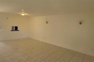 1540 NE 191st St, Miami, FL 33179 - Photo 4