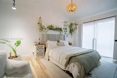 17235 NW 7th St, Pembroke Pines, FL 33029 - Photo 16