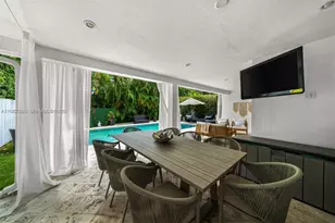 736 W 51st St, Miami Beach, FL 33140 - Photo 20