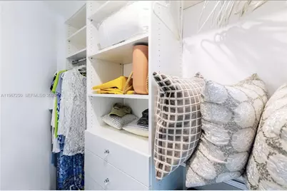 18101 Collins Ave #4802, Sunny Isles Beach, FL 33160 - Photo 24