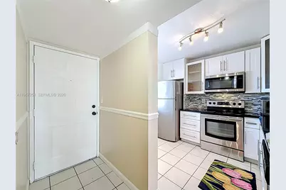 8740 N Sherman Cir #206, Miramar, FL 33025 - Photo 6