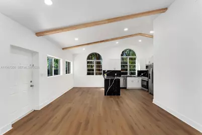 7031 SW 63rd Ct, South Miami, FL 33143 - Photo 6