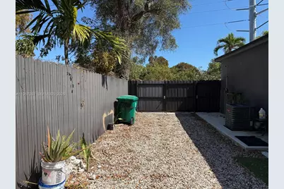 6700 NW 5th Ave, Miami, FL 33150 - Photo 28