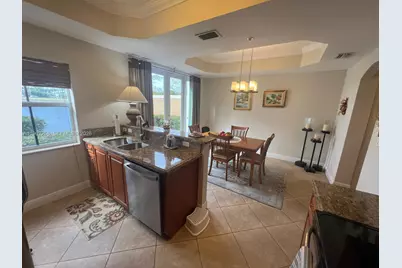 824 SW 143rd Ter #203, Pembroke Pines, FL 33027 - Photo 36