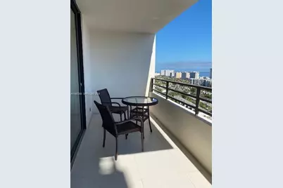 2500 Parkview Dr #2204, Hallandale Beach, FL 33009 - Photo 4