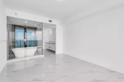 700 NE 24th St #1806, Miami, FL 33137 - Photo 14
