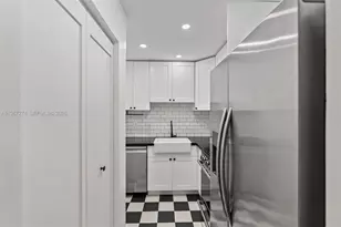 1205 Mariposa Ave, Coral Gables, FL 33146 - Photo 6