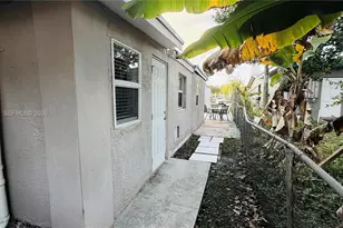 2318 Washington St, Hollywood, FL 33020 - Photo 18