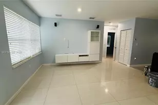 2318 Washington St, Hollywood, FL 33020 - Photo 4