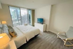 1750 N Bayshore Dr, Miami, FL 33132 - Photo 14