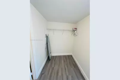 1750 N Bayshore Dr #2710, Miami, FL 33132 - Photo 20