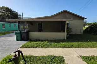 4321 Kirby Loop Rd, Fort Pierce, FL 34981 - Photo 4