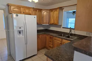 4321 Kirby Loop Rd, Fort Pierce, FL 34981 - Photo 10