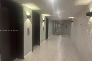 2555 Collins Ave, Miami Beach, FL 33140 - Photo 14