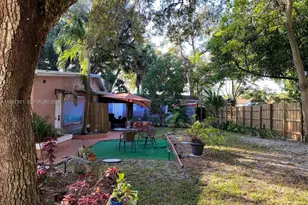 1760 NE 144th St, Miami, FL 33181 - Photo 18