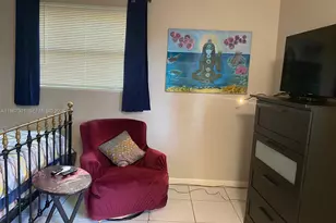 1760 NE 144th St, Miami, FL 33181 - Photo 32