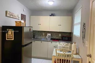 1760 NE 144th St, Miami, FL 33181 - Photo 64