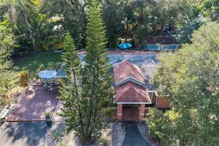 1760 NE 144th St, Miami, FL 33181 - Photo 1