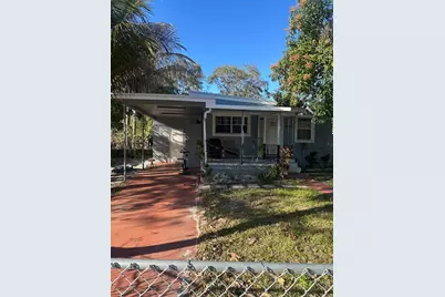 1005 NE 145th St, North Miami, FL 33161 - Photo 1