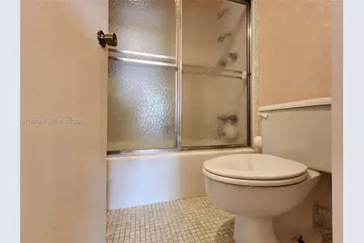 1980 S Ocean Dr #PHE, Hallandale Beach, FL 33009 - Photo 14