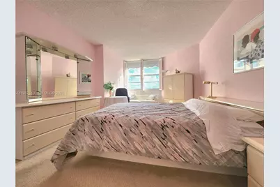 1980 S Ocean Dr #PHE, Hallandale Beach, FL 33009 - Photo 12