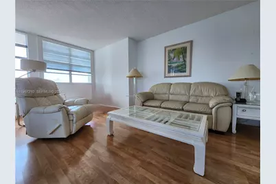 1980 S Ocean Dr #PHE, Hallandale Beach, FL 33009 - Photo 10