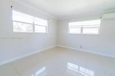 3129 Hollywood Blvd, Hollywood, FL 33021 - Photo 12