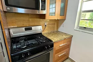 650 Pennsylvania Ave, Miami Beach, FL 33139 - Photo 18