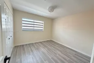 1711 W 58th St, Hialeah, FL 33012 - Photo 12