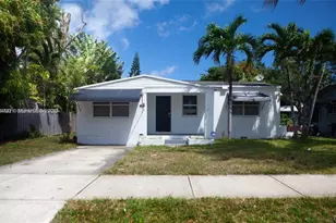 1821 Harding St, Hollywood, FL 33020 - Photo 4