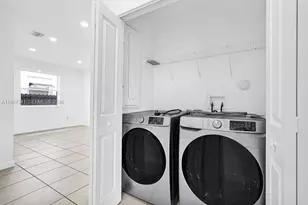 12735 SW 211th St, Miami, FL 33177 - Photo 14