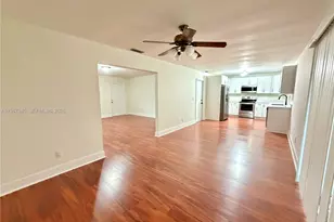 1434 SE Concha St, Port Saint Lucie, FL 34983 - Photo 8