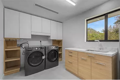 12940 SW 73rd Ave, Pinecrest, FL 33156 - Photo 16