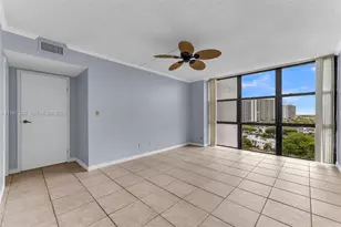 800 Parkview Dr, Hallandale Beach, FL 33009 - Photo 6