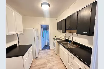 1829 Harding St, Hollywood, FL 33020 - Photo 10