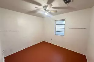 1829 Harding St, Hollywood, FL 33020 - Photo 6