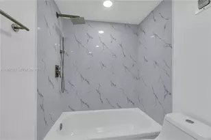 2781 Taft St, Hollywood, FL 33020 - Photo 14