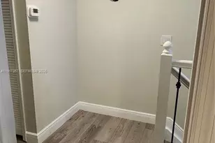 [Address not provided], Miami Lakes, FL 33016 - Photo 12