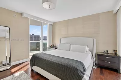 19400 Turnberry Way #1012, Aventura, FL 33180 - Photo 18