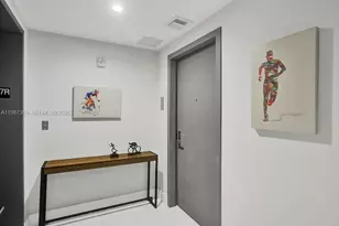 488 NE 18th St, Miami, FL 33132 - Photo 2
