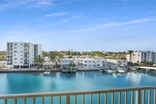8024 Tatum Waterway Dr, Miami Beach, FL 33141 - Photo 38