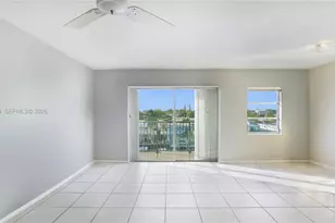 8024 Tatum Waterway Dr, Miami Beach, FL 33141 - Photo 6