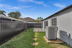 18379 SW 138th Pl, Miami, FL 33177 - Photo 22