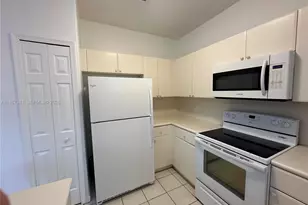 2615 SE 15th Pl, Homestead, FL 33035 - Photo 6