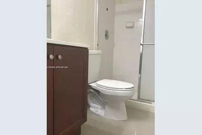 10018 NW 4th St #203, Pembroke Pines, FL 33024 - Photo 8