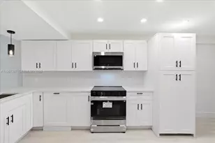 155 Isle of Venice Dr, Fort Lauderdale, FL 33301 - Photo 10